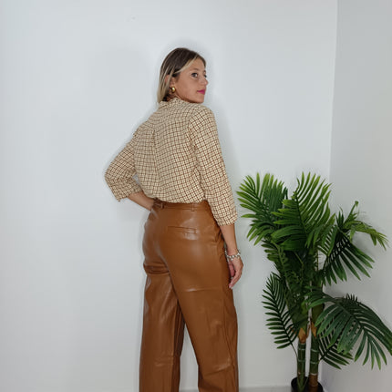 PANTALONI OCRA IN SIMILPELLE