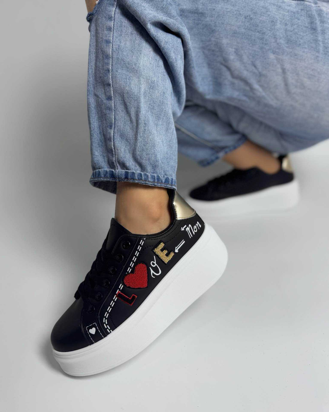 SCARPE LOVE NERA